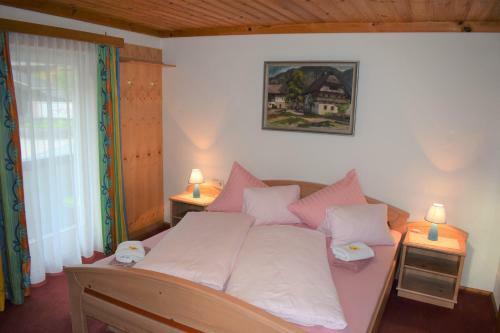 Hostal Landhaus Alpenrose - Feriendomizile Pichler