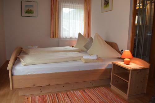Hostal Landhaus Alpenrose - Feriendomizile Pichler