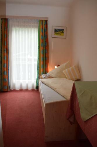 Hostal Landhaus Alpenrose - Feriendomizile Pichler