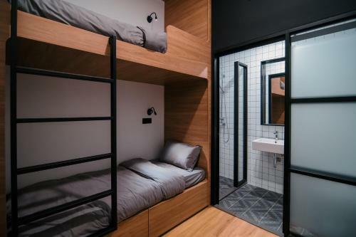 Hostal Kooning