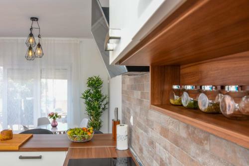 Apartments Milena 8