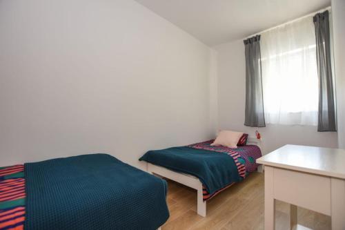 Apartments Milena 8