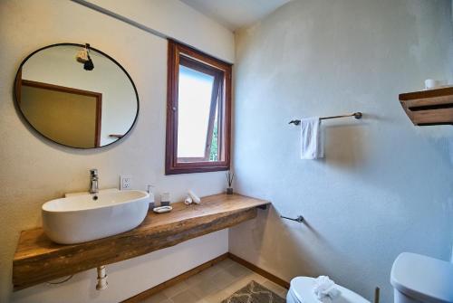 Aldea 1 - Cozy Apartment With A View & Pool