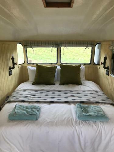 Tin Can Glamping Caravan