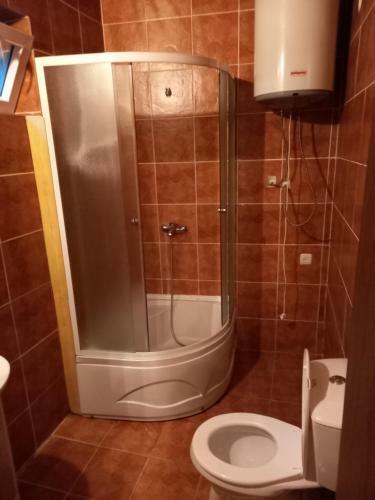 Hostal ???????? Kg