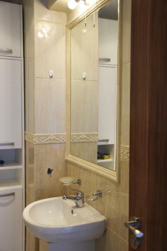 Apartamento Byla White Residence
