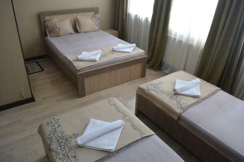 Hostal Guesthouse Millennium Rabathi