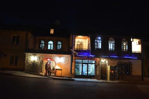 Hostal Guesthouse Millennium Rabathi