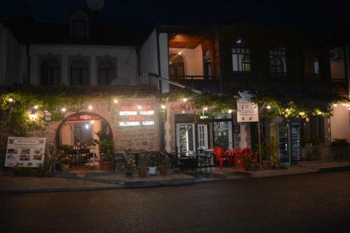 Hostal Guesthouse Millennium Rabathi