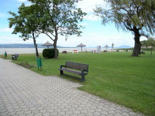 Apartment In Balatonbereny 40999