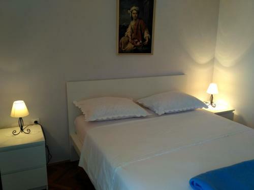 Apartments Irena