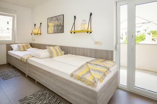 Apartments Capic Marin