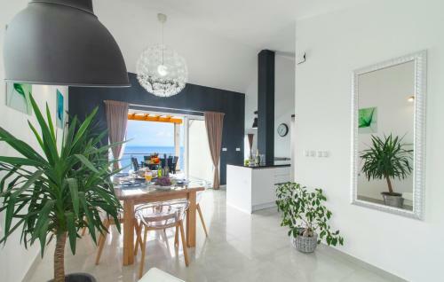 Corcyra Nigra Apartment