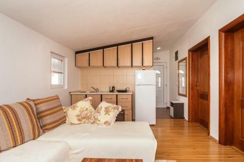 Sea House Apartments
