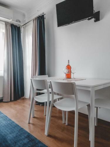 Anita Apartman