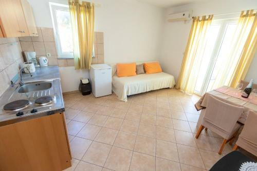 Apartments Marija - Dobropoljana