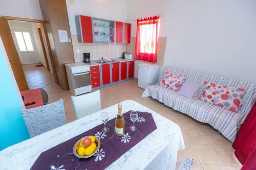 Apartments Marija - Dobropoljana