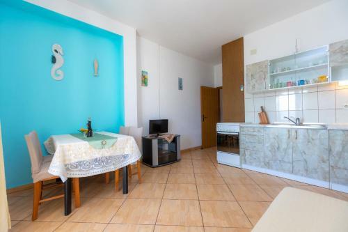 Apartments Marija - Dobropoljana
