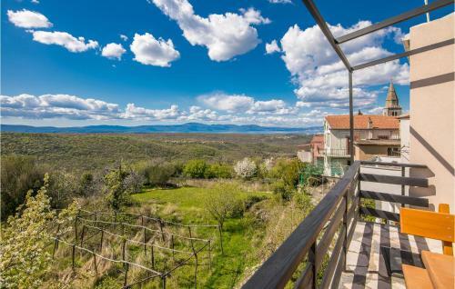 Awesome Home In Dobrinj With Wifi And 2 Bedrooms