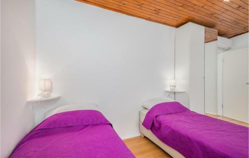 Awesome Home In Dobrinj With Wifi And 2 Bedrooms
