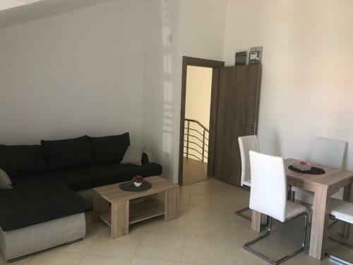 Hostal Apartment Helena