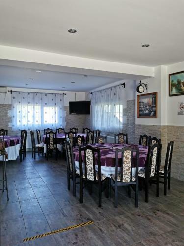Hostal Pensiunea Lacul Albesti
