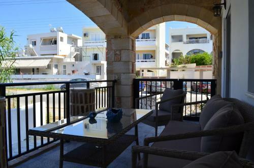 Mv House Agia Marina