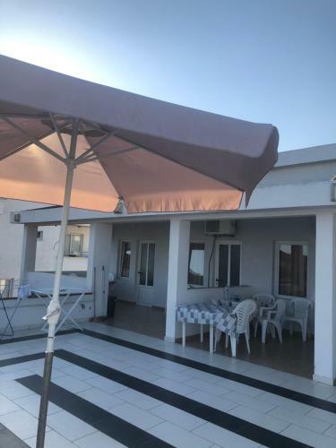 Kollari Apartments