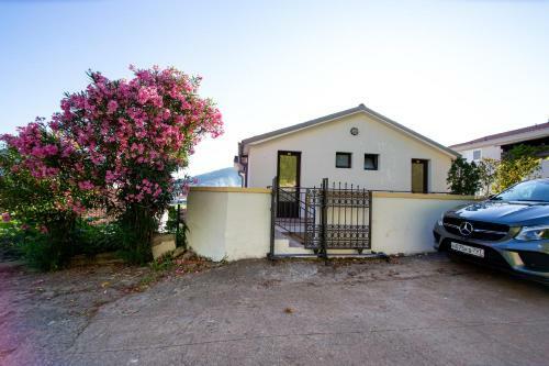 Hostal Villa Vojnic