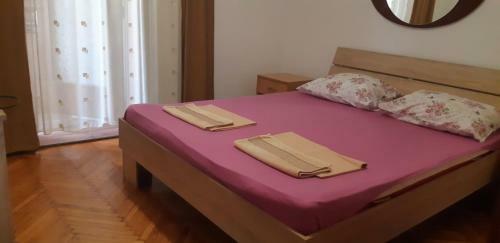 Hostal Garden Apartments