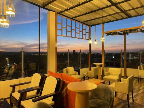 Hotel Hostal Macacona