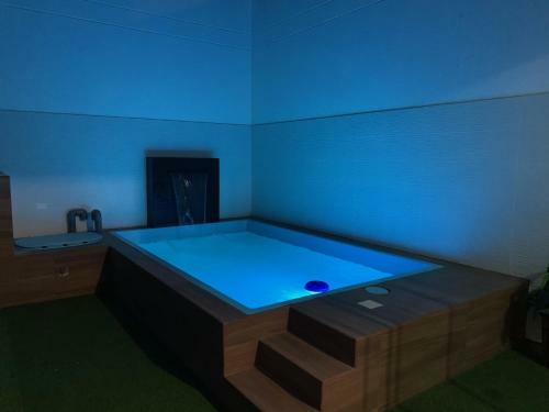 Hotel Hostal Macacona