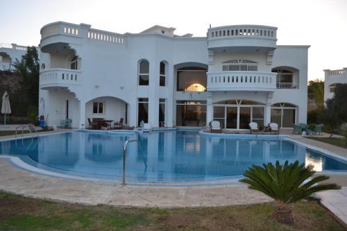 Villa ??? 2