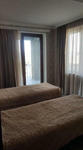 Hostal Guesthouse Neli&makho