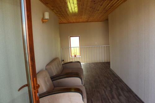 Hostal Guesthouse Neli&makho