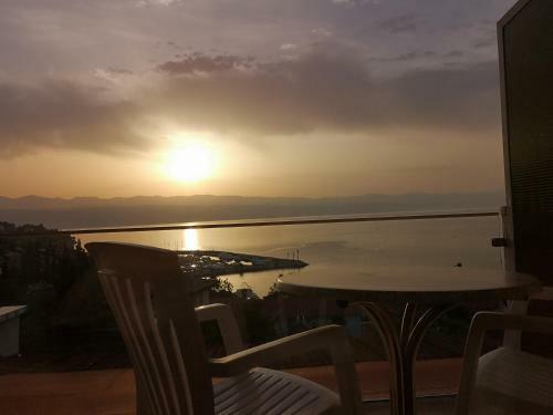Hostal Villa Salyna Bela Balcony