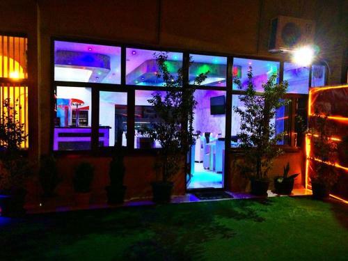 Hotel Golden House