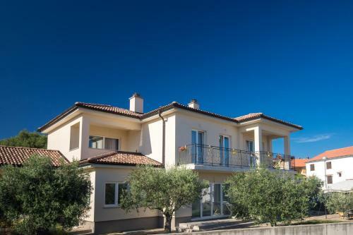 Studio Apartment Lucija