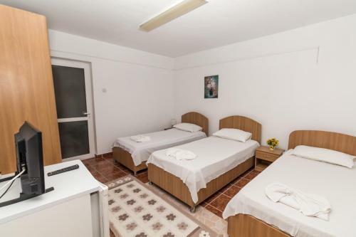 Hostal Zambilelor 3