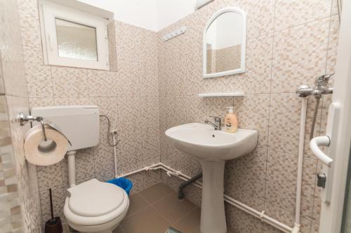 Hostal Zambilelor 3