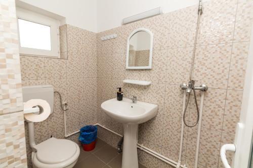 Hostal Zambilelor 3