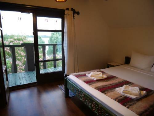 Hostal Pensiunea Yogi