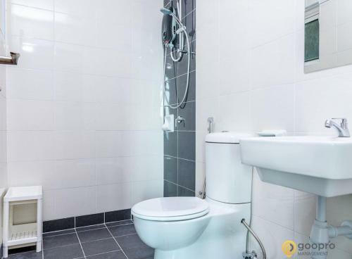 Boulevard Service Apartment