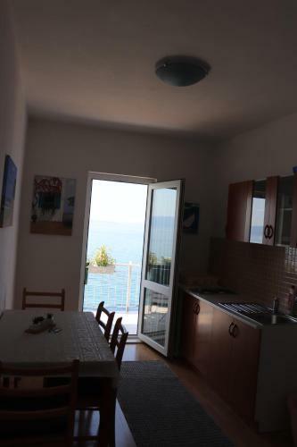 Apartment Bruno Deluxe Podstrana