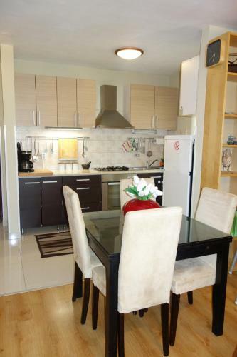Nice Sunny Apartment