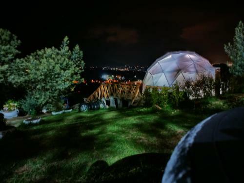 Domo Roca Glamping Suesca