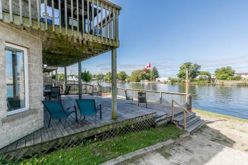 Beach1 Riverfront Resort