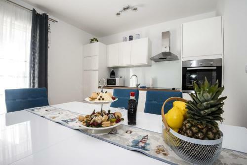 Blue Pearl Apartment