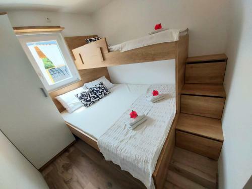 Mobile Homes Charly