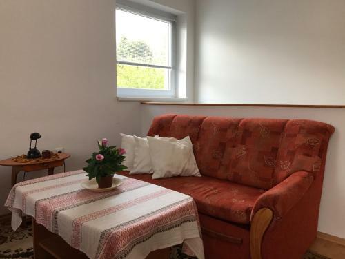 Elvira Apartman